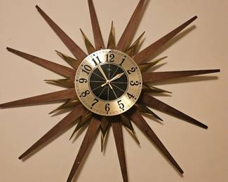 Sun Burst Clock