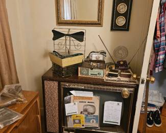 Working 1958 TV with Remotes