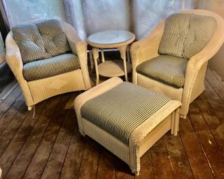 *Authentic Lloyd Loom High End All-Weather White Wicker Furniture 11 Piece Set. Reflections Collection made by Lloyd Flanders in Menominee, Michigan. Featuring Serial Number 1126369 #9056 All Custom Cushions. 11 Pieces of Furniture (Plus Custom Cushions Valued at $555 themselves). The pieces need a good cleaning but are in Great Shape (Never Been Outside) Pieces have a Distinct Rolled, High-Back Frame Woven w/ Dense Wicker. Custom Order Stripe Upholstery Cushions are Included (if wanted). All 11 Pieces for $1800
