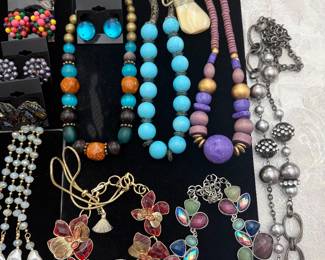 Assorted Jewelry