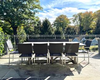 Gloster Outdoor Dining Table and Chairs