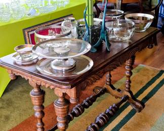 Library table
