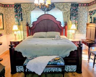 Lexington Vestiges of Our Past Bedroom Suite with King bed - other pieces in following pictures