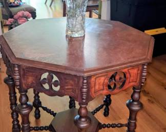 Octagonal table