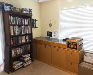 Books and cdsd