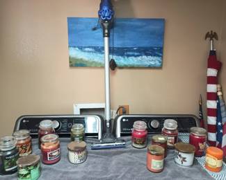 Candles and cordless vac