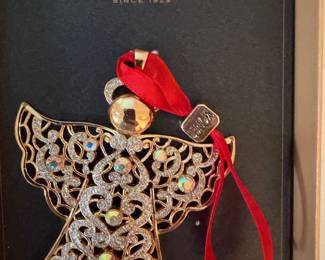 Monet ornament