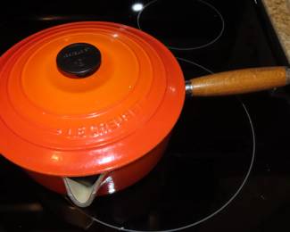 Le Crueset cookware with pouring lip.