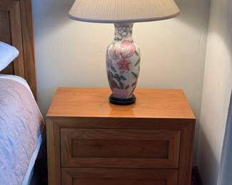 Pair of matching oak nightstands (2 of 2)