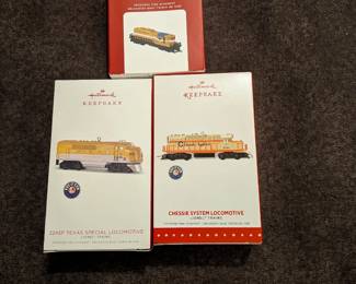 Hallmark Lionel Train Ornaments NEW
