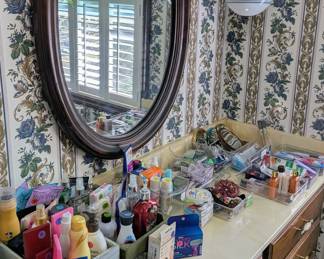 Bathroom Items- Lots NEW