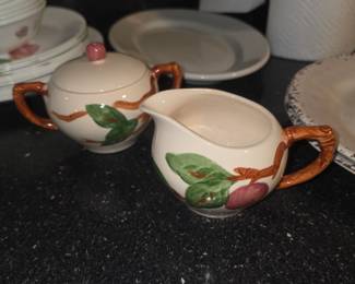 Cream & Sugar set