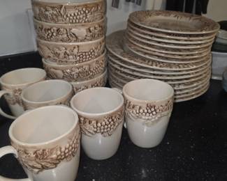 Set of Dishes