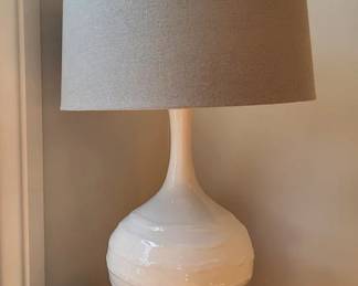 Lot 11: 2 Decorative Table Lamps