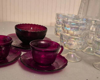 Lot 39: Assorted Glass Cups, Saucers, and Bowls