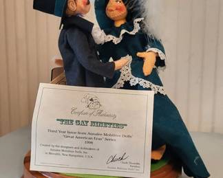 Lot 75: Annalee Mobilitee Dolls "The Gay Nineties" Vignette
