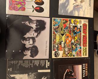 Collection of classic rock vinyl LPs in assorted sleeves.