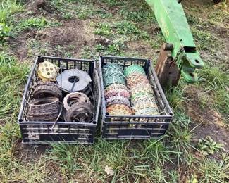 John Deere 7000 planter & seed disks
