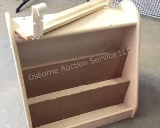 Double sided bookshelf display organizer