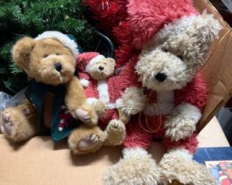Boyds holiday bears- other Boyds available