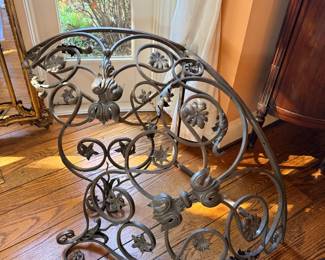 Ornate Wrought-Iron Architectural Garden Panel — Large arched decorative ironwork featuring elaborate scrolling vines, floral rosettes, and classical acanthus leaf motifs. Dark aged-metal finish. Suitable for garden display, wall decoration, or architectural restoration.
