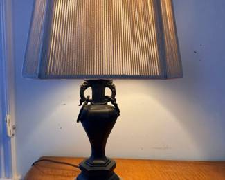 Vintage Asian-inspired patinated bronze or spelter urn table lamp