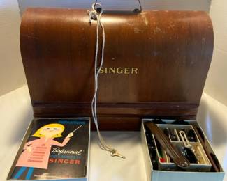 Singer W Locking Case