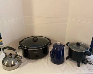 Presto Kitchen Kettle and Crockpot