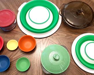 SILICONE BOWLS & PLASTIC WARE