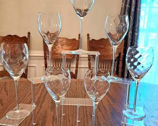WINE GLASSES 