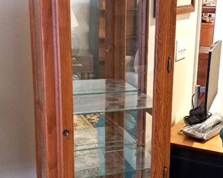 OAK CURIO CABINET 