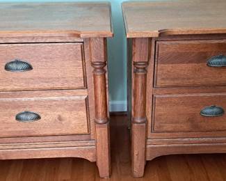 RICHARDSON END TABLES BEDSIDE TABLES W DRAWERS