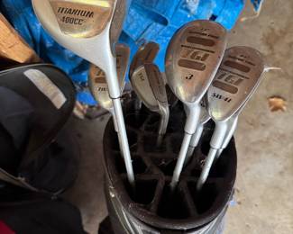 Golf club sets