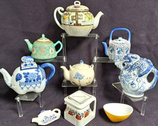 TEAPOT LOT