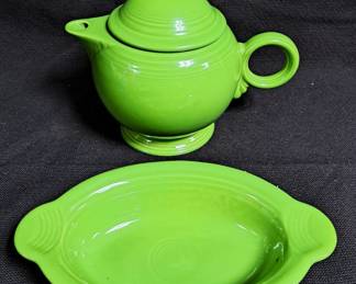 GREEN FIESTA TEAPOT PLATE