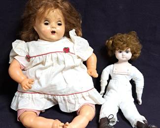 DOLL LOT