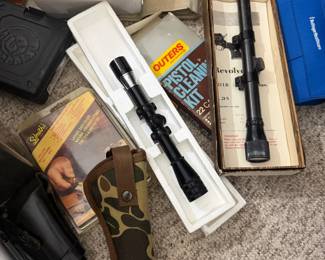 NO GUNS- ONLY ACCESSORIES 