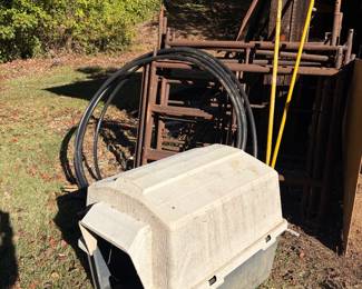 dog house $25.00