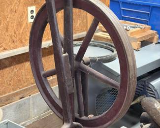 Antique watch makers lathe $ 250 with foot pedal and tools
