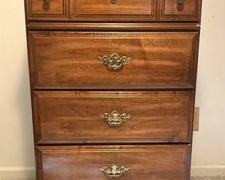 Lea Chest of Drawers