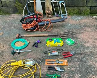 Yard Tools Yeah
