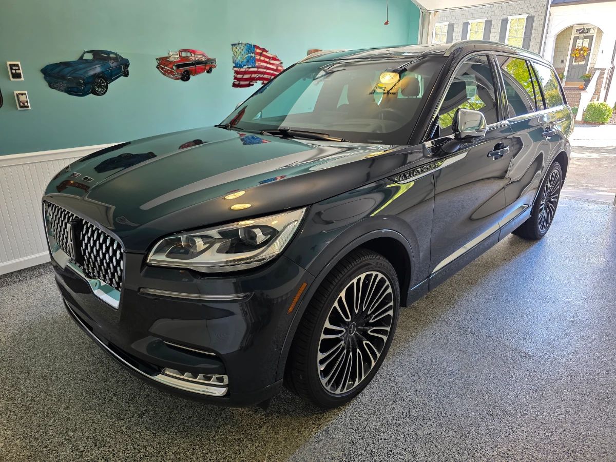 Used 2022 Lincoln Aviator Black Label. 42k miles