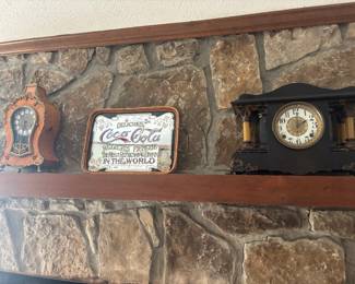 Vintage mantle clocks