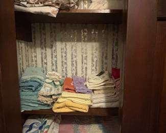 Vintage linens/towels