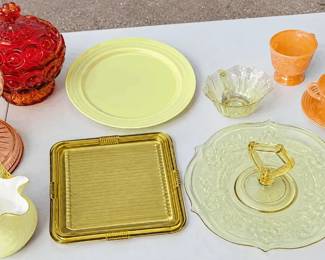 Glassware  Serving Collection  Depression Glass, Teacups  Decorative Pieces