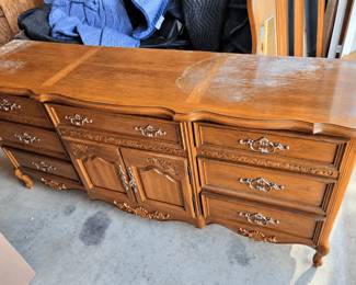 Ornate Wood Triple Dresser with TriFold Mirror