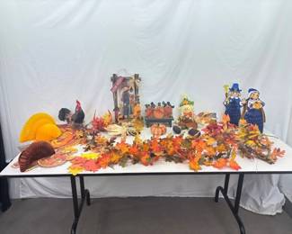 Large Lot of Thanksgiving Decor