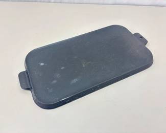 Vintage Cast Iron Griswold #8 Griddle