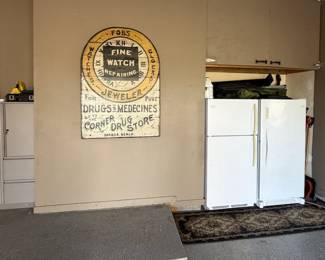 Large Hand-Painted Wooden Advertising Sign - Fobs Watches, Clocks & Corner Drug Store - photo 2