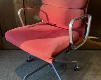Vintage Herman Miller-Style Red Upholstered Swivel Office Chair - Mid-Century Modern